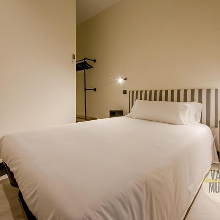 Iconic Apt En Plena Plaza Del Carmen Para 4Pax E3 Madrid Exteriör bild