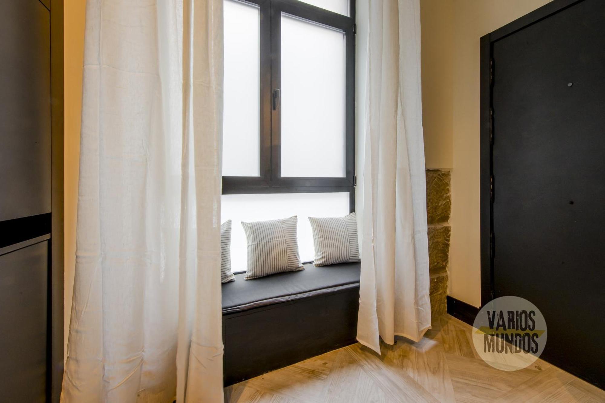 Iconic Apt En Plena Plaza Del Carmen Para 4Pax E3 Madrid Exteriör bild